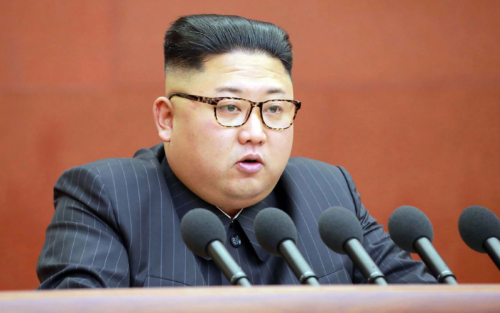 Advogado sul-coreano diz que mais de 200 GB de documentos militares foram roubados do país; hackers norte-coreanos confirmam, mas Pyongyang nega (Foto: STR/KCNA via KNS/AFP)