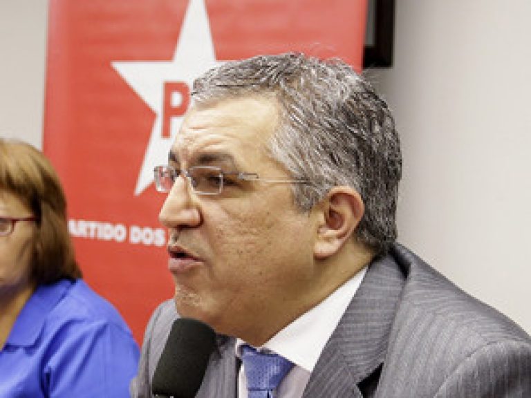 “Semearam ódio, colheram Bolsonaro”, diz vice do PT