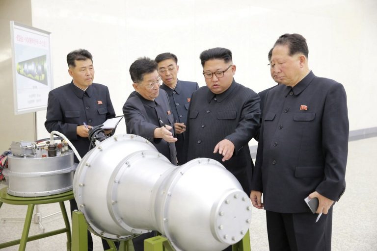 Coreia do Norte promete acelerar programa de armas nucleares após sanções