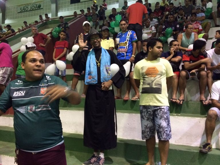 FUTSAL: Lagarto vence Capela por 5 a 3 e assume ponta do grupo B