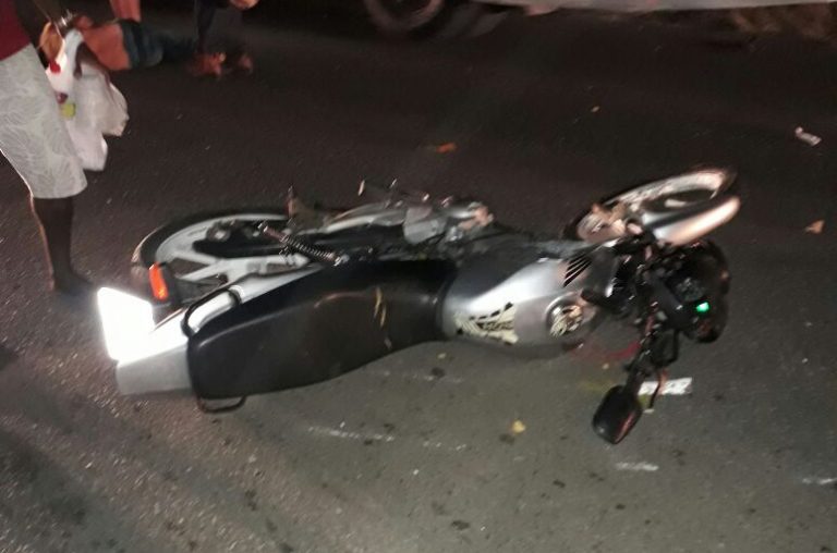 Motociclista morre em forte colisão contra carro em Lagarto