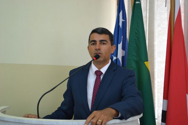 Vereador Josivaldo defende construção de Clínica Veterinária em Lagarto