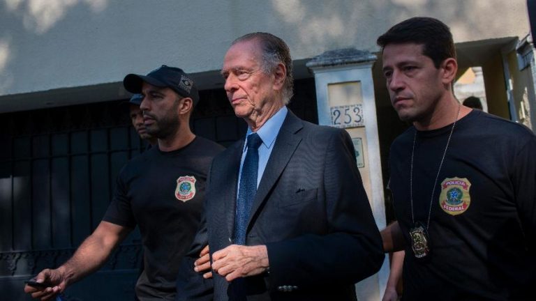 PF prende Nuzman e seu braço direito; MPF fala em enriquecimento de 457%