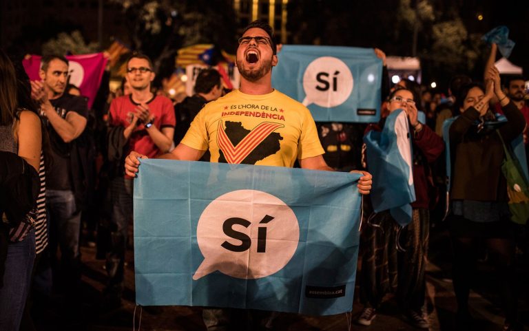 Independência da Catalunha vence referendo com 90% dos votos, diz governo catalão