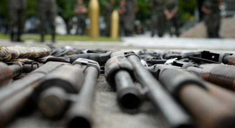 PRF apreende no Rio 61 pistolas que seriam destinadas ao crime organizado