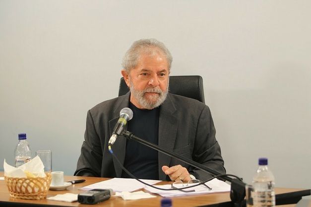 TRF4 mantém bloqueio de R$ 16 milhões em bens do ex-presidente Lula