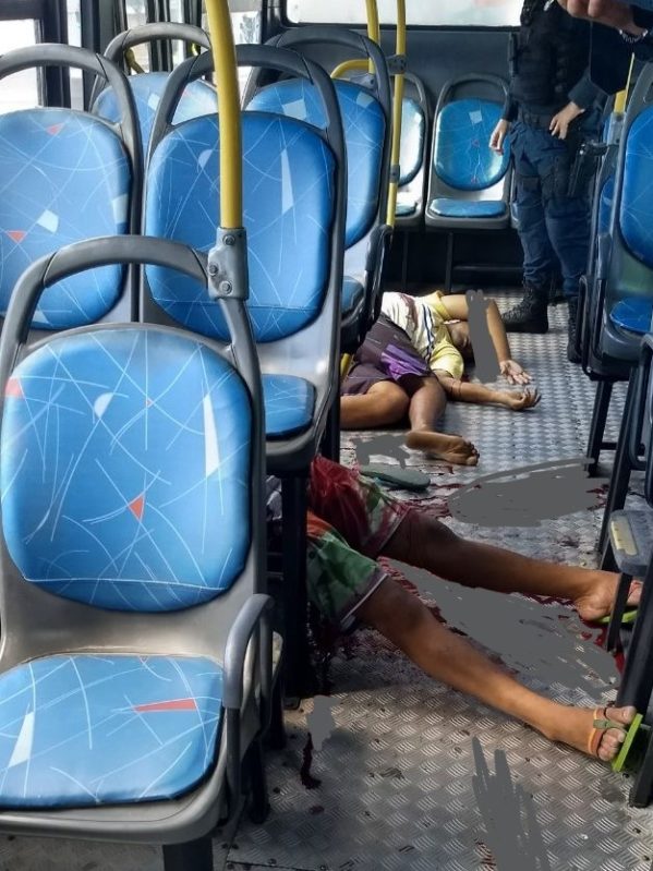 Dois suspeitos morrem ao tentar assaltar ônibus coletivo em Aracaju