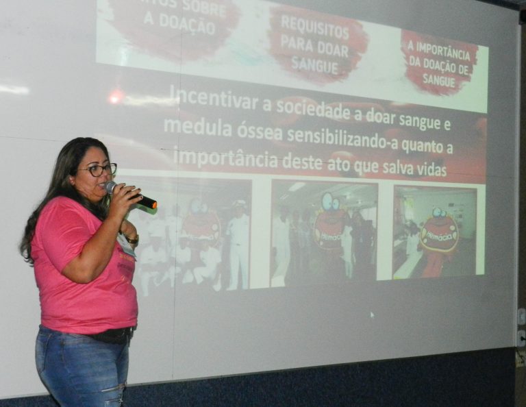 Ulla Ribeiro recebe Moção de Aplausos por trabalho realizado no GACC
