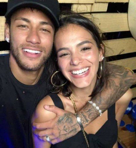 xneymar-marquezine.jpg.pagespeed.ic.4icczMaYO_