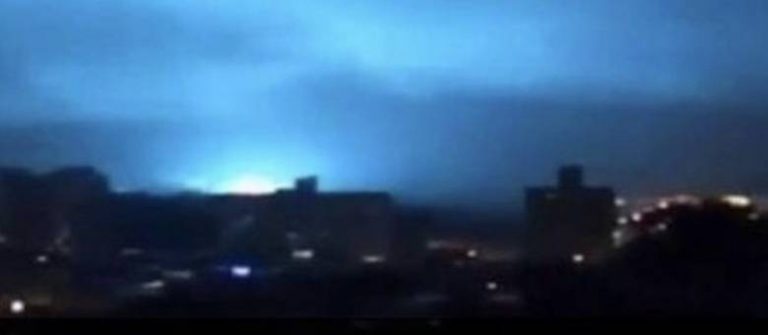 Relatos de suposto meteoro no céu de Salvador tomam internet