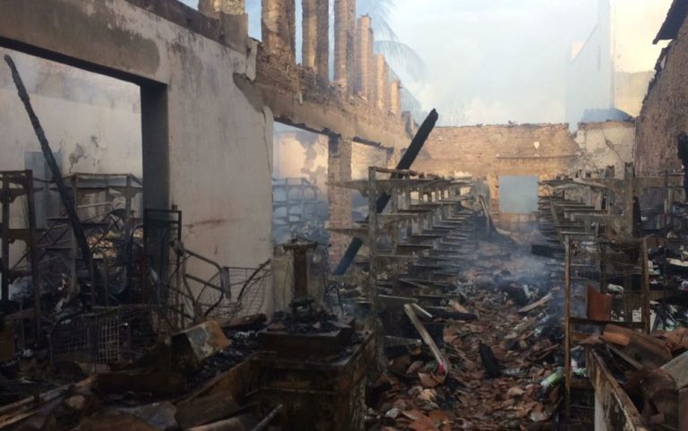 Incêndio destrói supermercado em Aquidabã