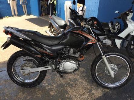 Proprietário oferece recompensa para quem localizar motocicleta furtada