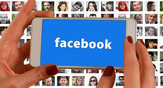 Facebook se desculpa por sugerir vídeos de abuso infantil na busca