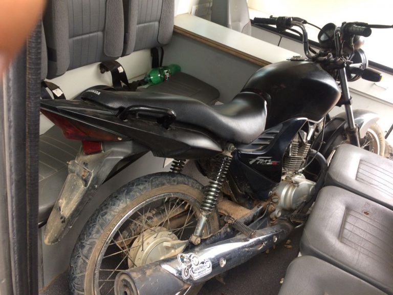 Polícia Militar de Lagarto recupera motocicleta roubada
