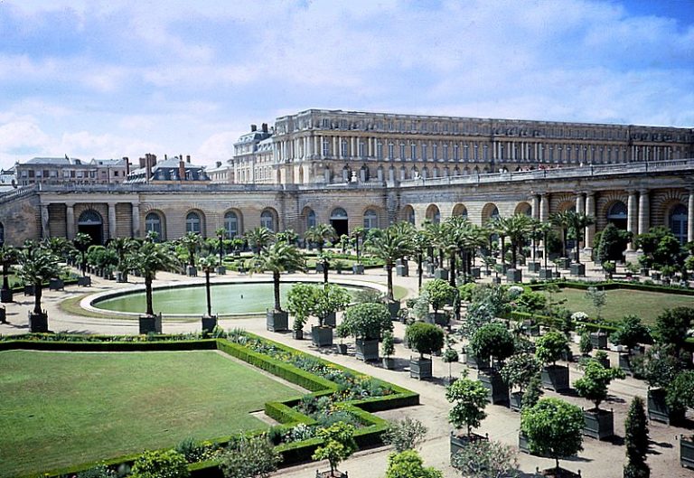 Saiba como era a higiene no Palácio de Versalhes no século 17…Impressionante !