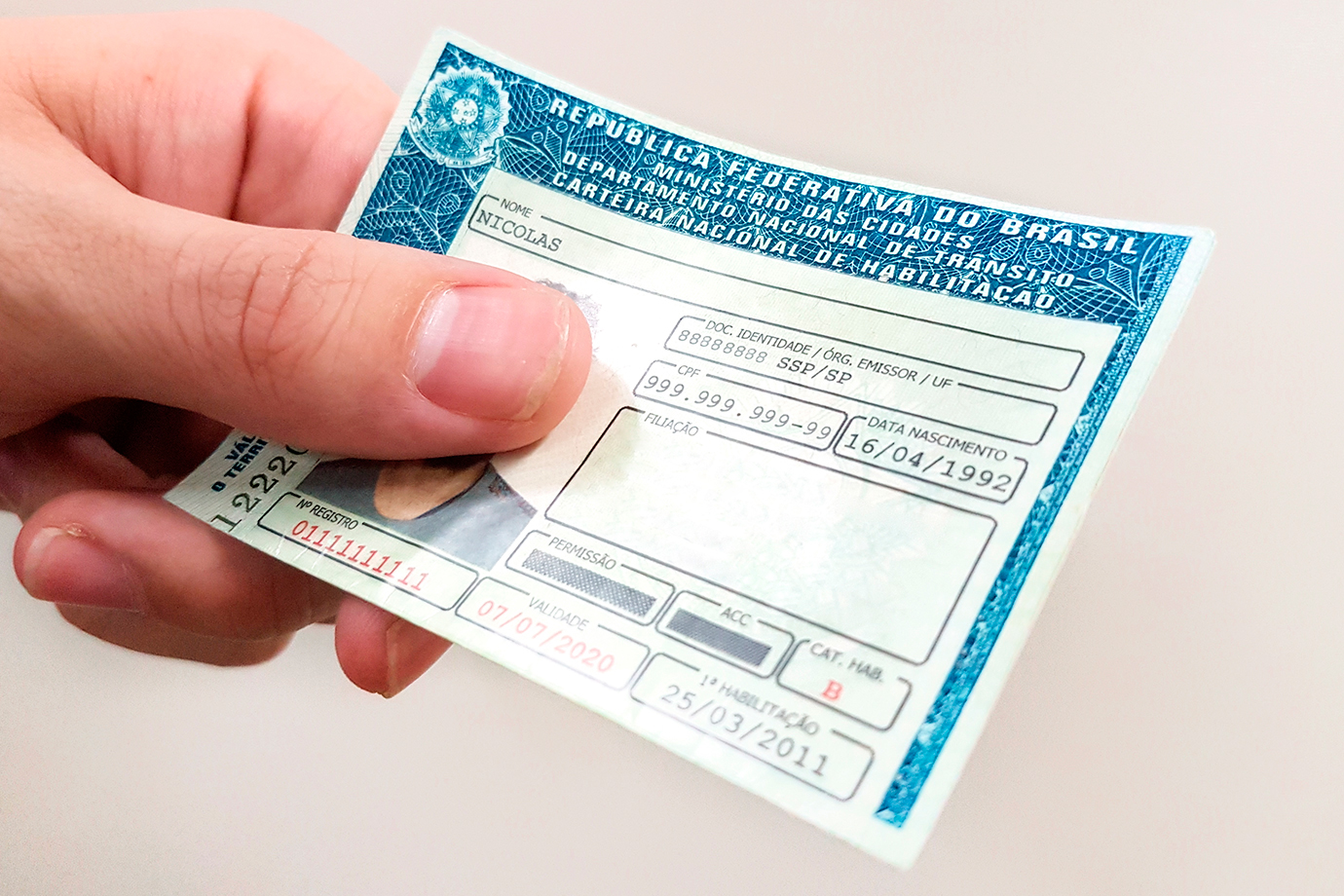 Saiba todas as consequências por dirigir sem ser habilitado