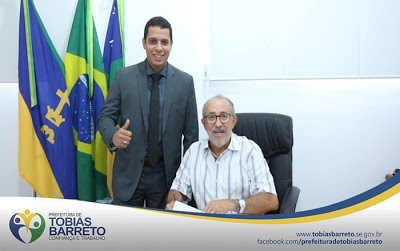 Prefeito Diógenes Almeida renova convênio para transporte de universitários de Tobias Barreto