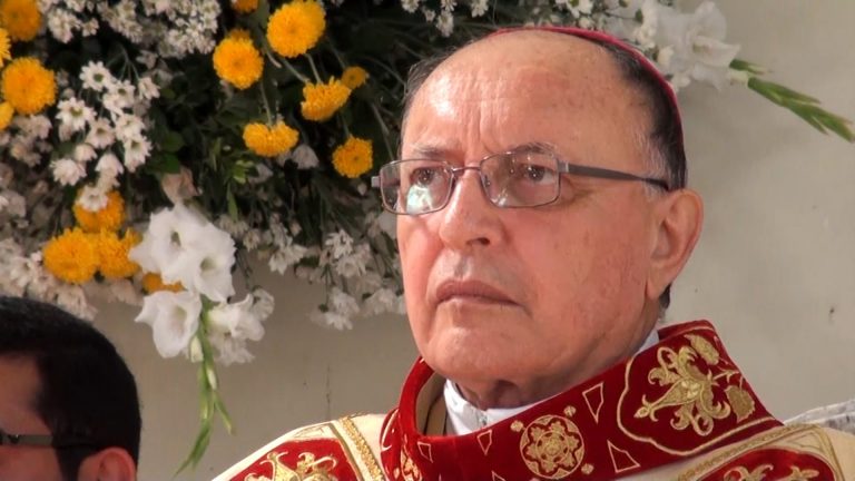 Comemoração ao aniversário do bispo Dom Mário neste último domingo 15, acontecerá no próximo dia 29
