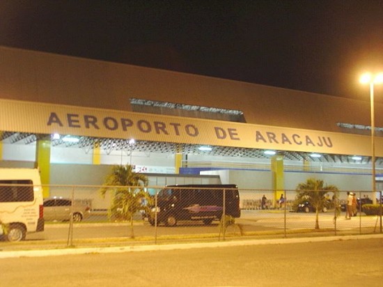 Homem é preso no aeroporto de Aracaju suspeito de tráfico de drogas