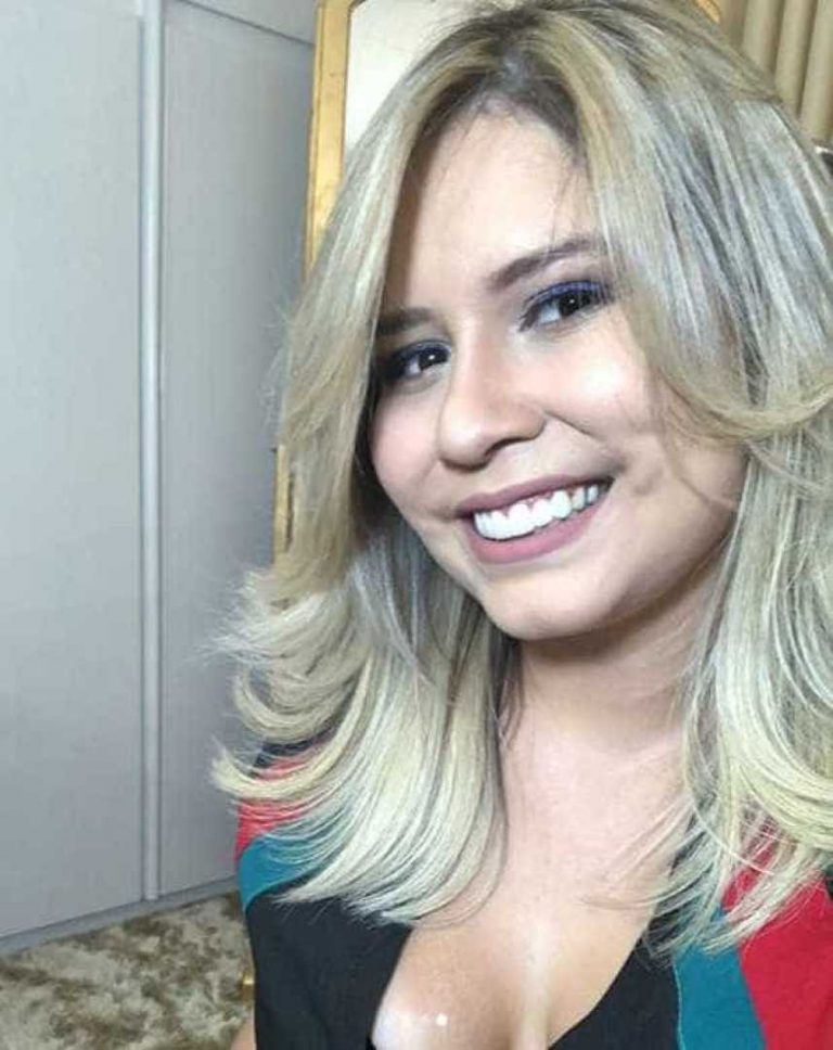 Com silhueta mais fina, Marília Mendonça radicaliza no visual