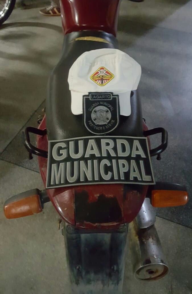 Guarda Municipal e Agentes de Trânsito recuperam mais uma motocicleta roubada em Lagarto