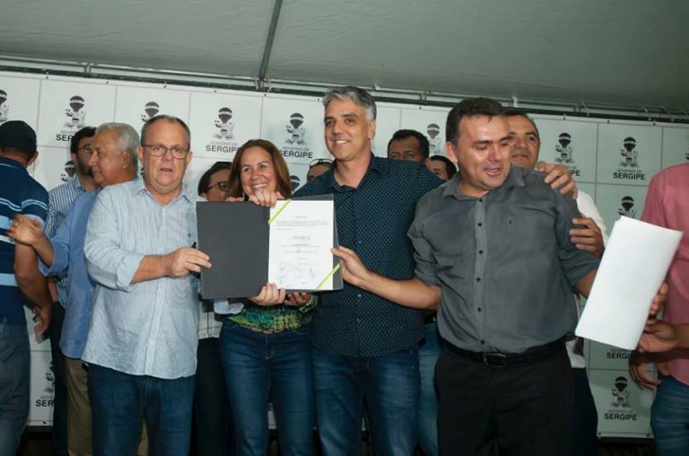 Fábio Reis participa de solenidades em Lagarto