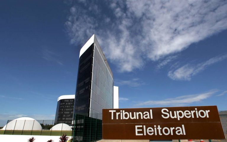 Subvenções: TSE retoma julgamento dos deputados de Sergipe