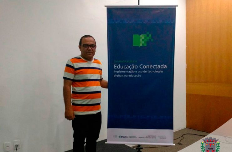 educacao-conectada-edcleverton