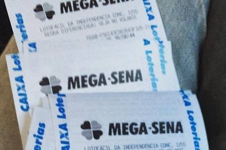 Mega-Sena segue acumulada e sorteia R$ 38 milhões neste sábado
