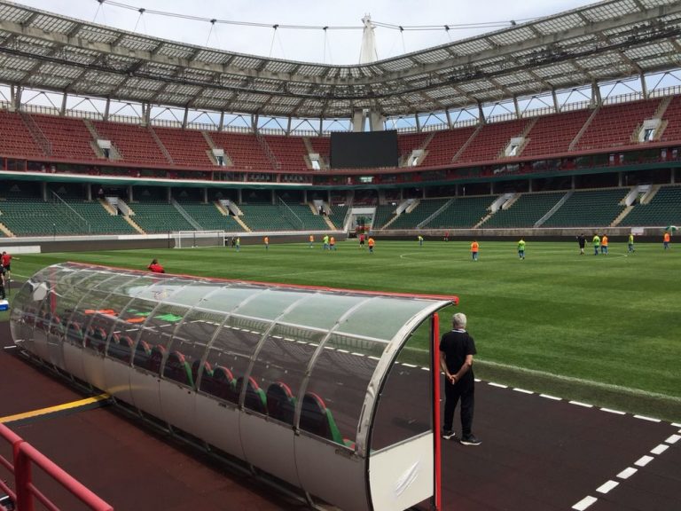 Árbitros treinam com simulações antes da Copa; Sandro Meira cotado para abertura