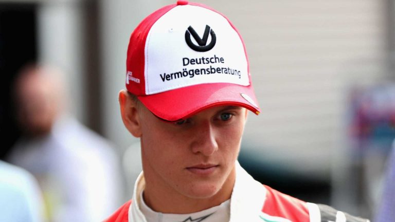 Na Bélgica, filho de Schumacher repete pai e vence pela 1ª vez