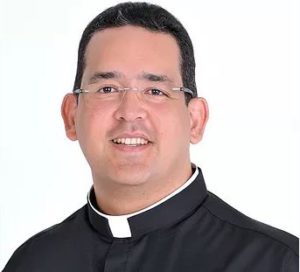 Papa Francisco nomeia padre sergipano bispo auxiliar de Fortaleza