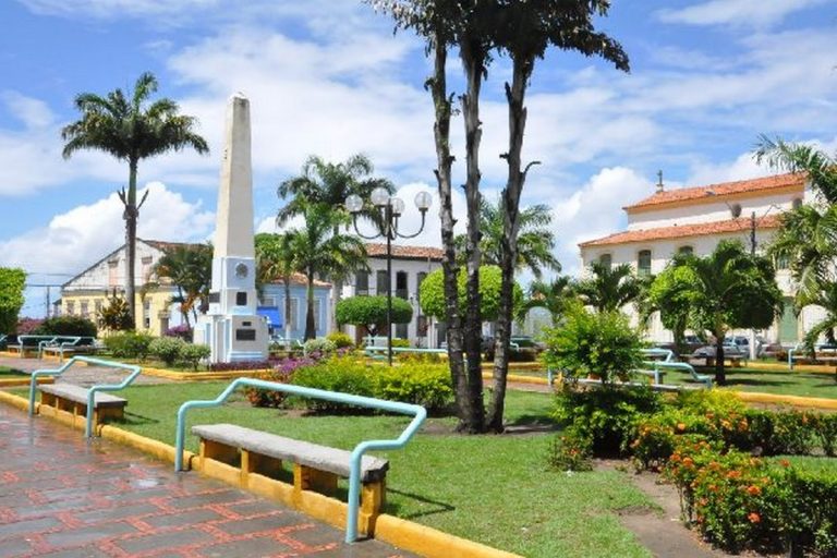 Estudante é esfaqueado dentro de escola na cidade de Estância