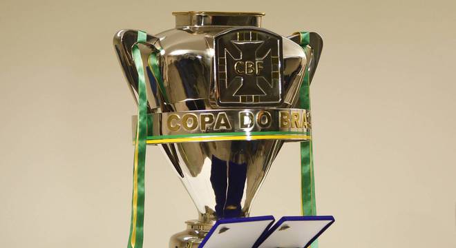 CBF recusa pedido do Flamengo e mantém data para semi da Copa do Brasil
