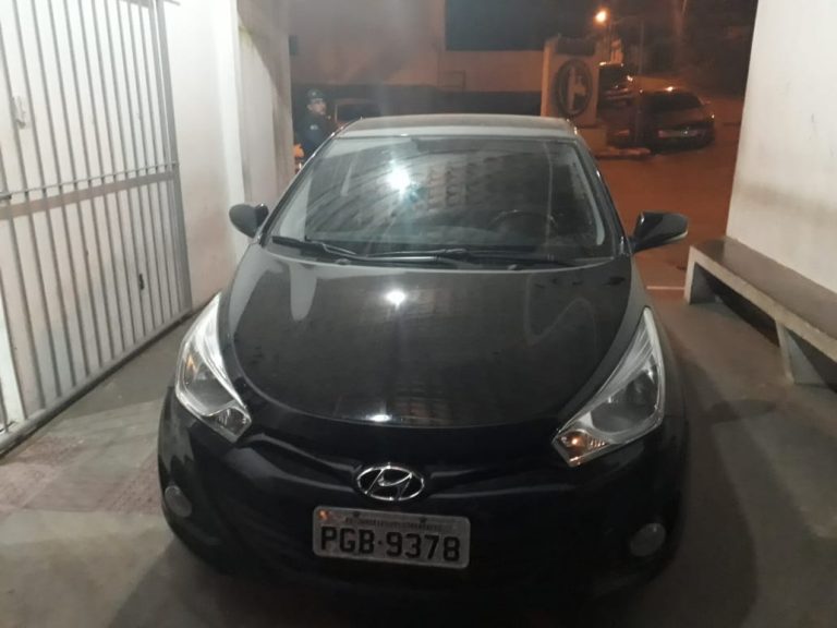 Carro furtado em Aracaju foi encontrado em uma oficina no centro de Lagarto