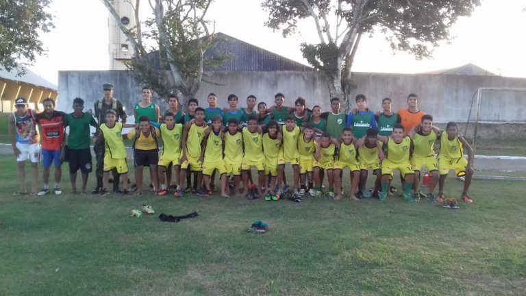 Escolinha Divino Futebol Clube: futuro de possíveis atletas no mundo da bola