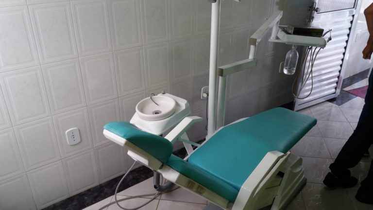 CRO-SE flagra exercício ilegal da Odontologia em Salgado