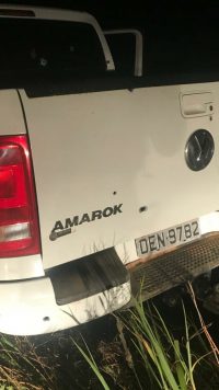 Veículo tomado de assalto, na cidade de macambira, é recuperado por policiais do 7 batalhão, no povoado Estancinha