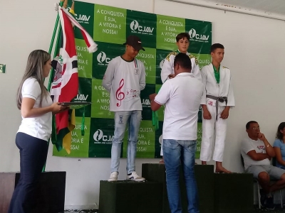 Única presente da rede municipal na COPA DA CJAV, Escola da Matinha conquista 2º lugar na competição 
