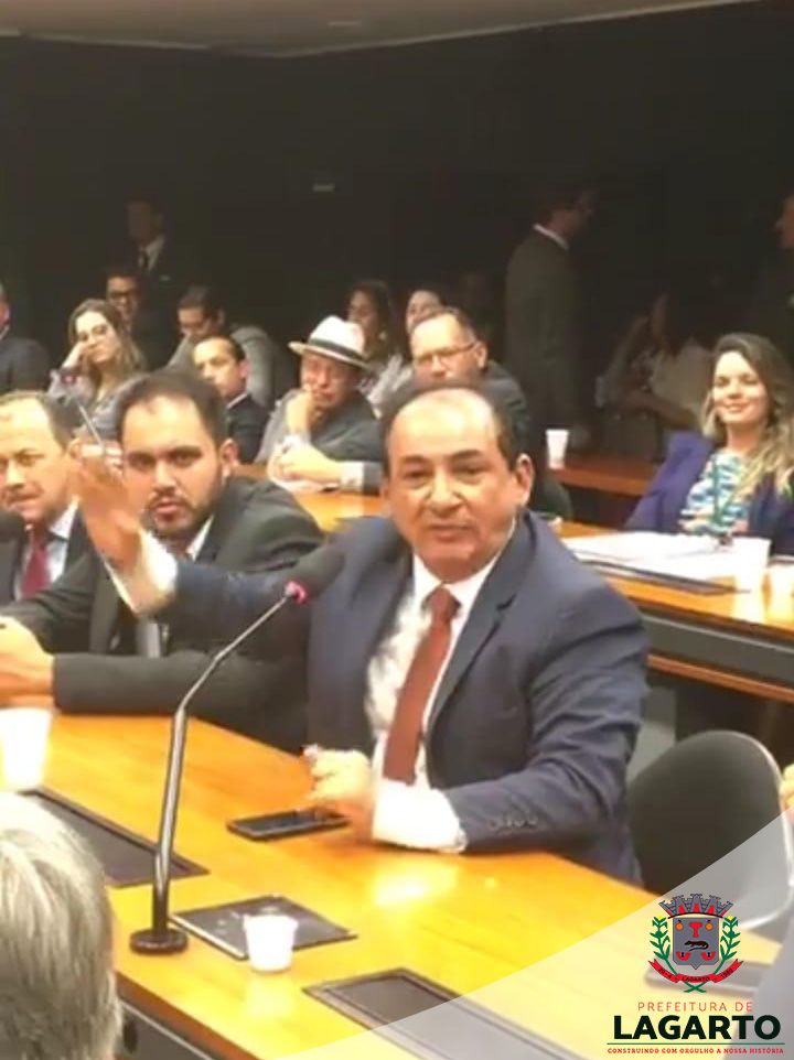 Em Brasília, Prefeito de Lagarto pede a implantação de Centro de Imagens para tomografias e ressonâncias .