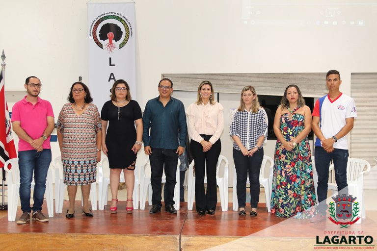 EXPOEJA: Estudantes do EJA realizam uma série de apresentações vivenciadas diariamente .