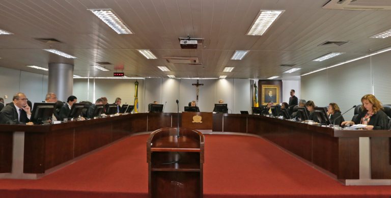 TJSE concede reajuste de 16% aos juízes de Sergipe.