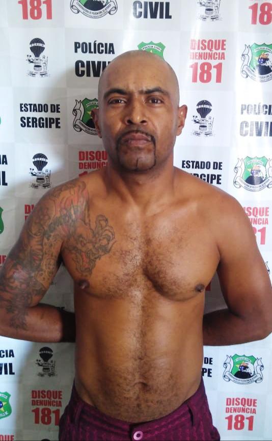 Polícia Civil prende homem com arma e drogas em Lagarto.