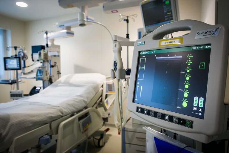 Morre criança diagnosticada com Calazar que esperava por vaga na UTI do Huse.