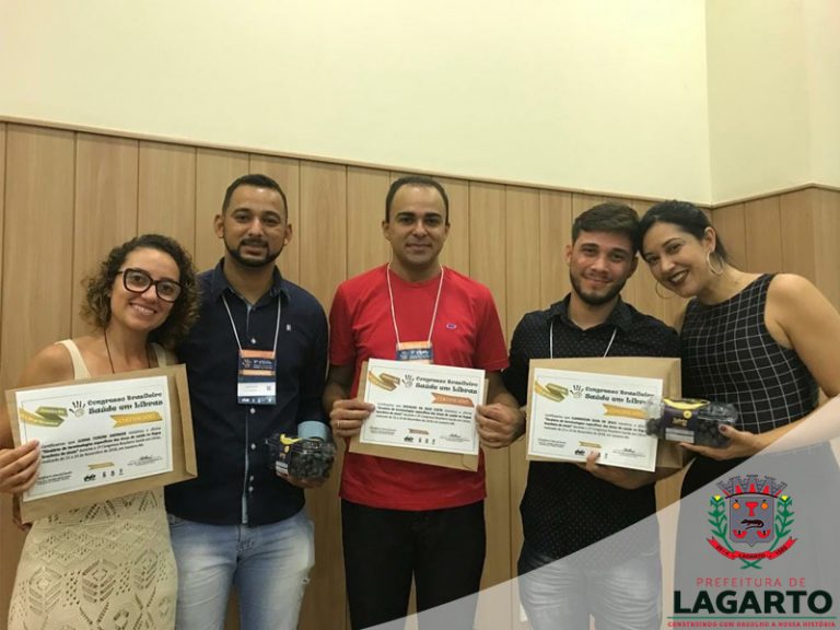 Capacitação aos servidores da Atenção Básica para atendimento aos usuários de LIBRAS garante menção honrosa a docentes da UFS em Pernambuco .