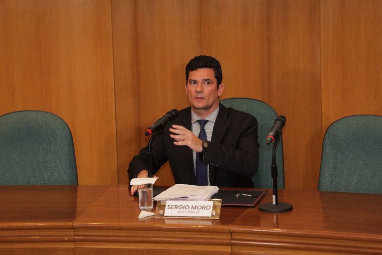 Moro diz que usará modelo da Lava Jato para combater crime organizado.