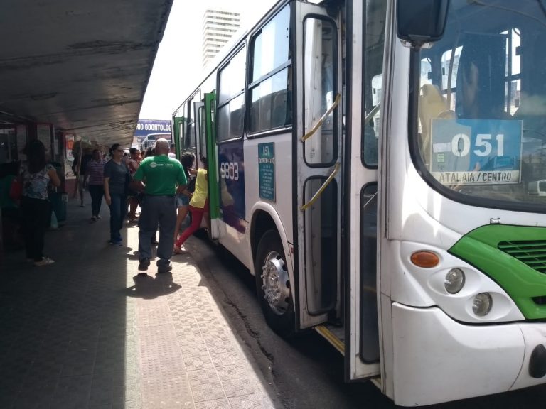 Começa a valer a nova tarifa do transporte público em Aracaju (SE)