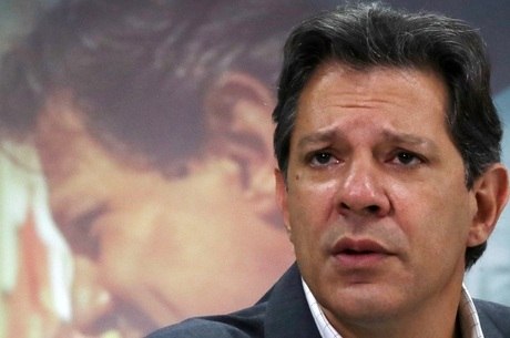 Câmara de Aracaju mantém título de cidadania para o ex-ministro Fernando Haddad