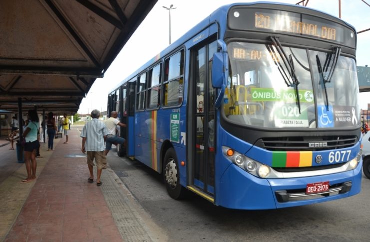 onibus_terminal_arquivoinfonet_041018