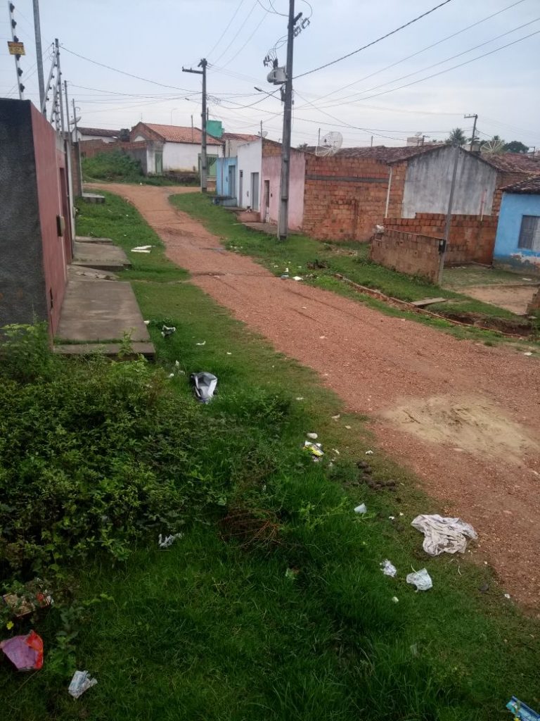 Moradora do Bairro Loiola teve sua casa alagada devido as chuvas